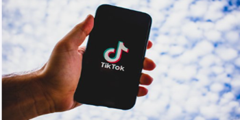 O Que as Redes Sociais Não Contam